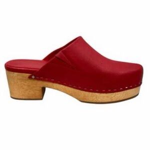 NEW Unworn Charlotte Stone Martino Red Suede Platform Clogs Size 12 (Fits 10.5)